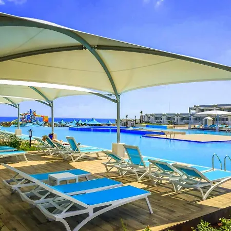 Hotel Limak Cyprus Deluxe Resort & Spa & Beach Club & Casino 5*