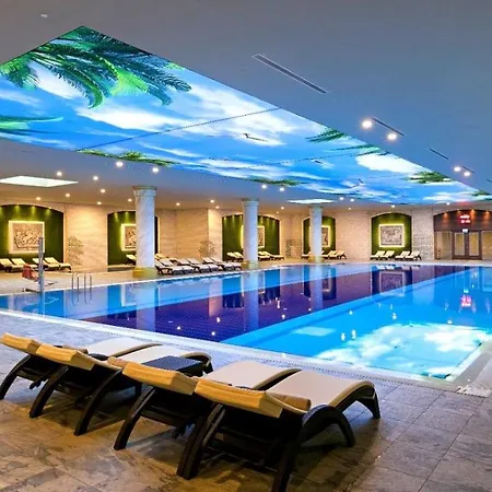 Hotel Limak Cyprus Deluxe Resort & Spa & Beach Club & Casino 5*